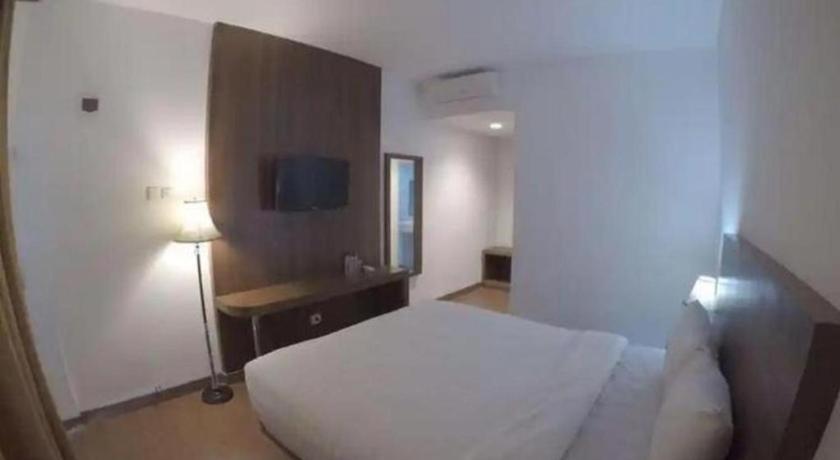 Satria Wisata Hotel Parepare מראה חיצוני תמונה