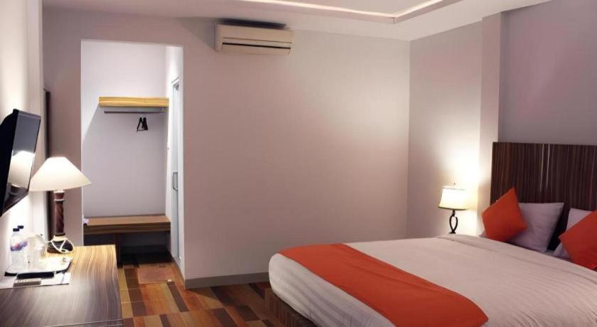 Satria Wisata Hotel Parepare מראה חיצוני תמונה
