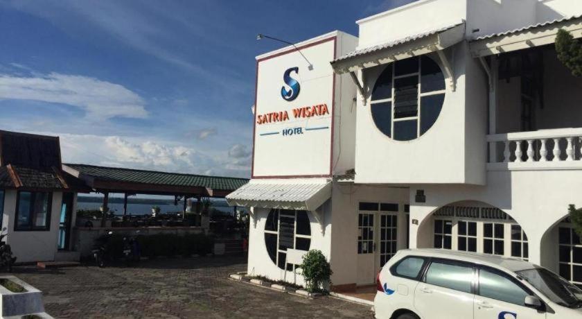 Satria Wisata Hotel Parepare מראה חיצוני תמונה